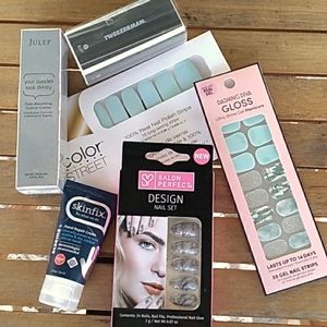 NWOT 💅 Nail Care Bundle